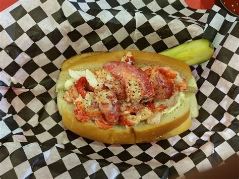 Mason&x27;s Famous Lobster Rolls are as real as it gets. . Masons famous lobster rolls st petersburg reviews
